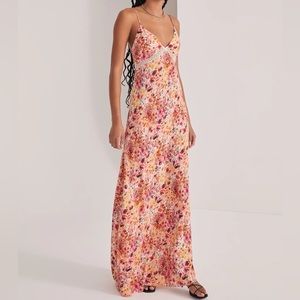 ✨NWT✨ Favorite Daughter The BlackBerry Dress, small